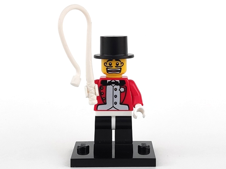 COL02-3 LEGO® Circus Ringmaster