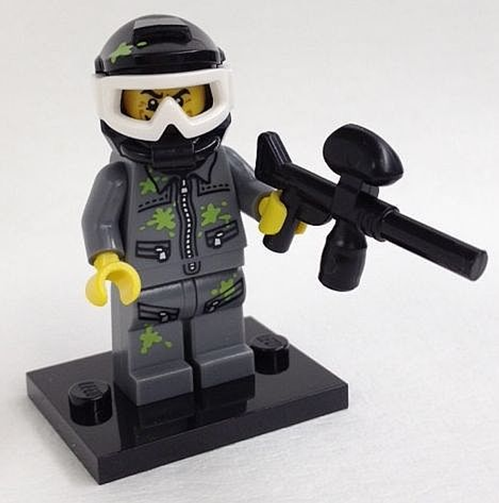 COL10-9 LEGO® Paintball Player