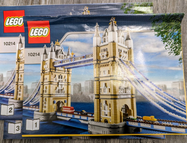 10214-U LEGO® Tower Bridge (Retired)