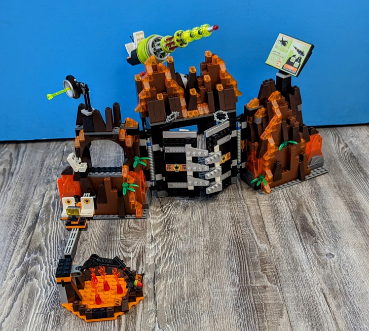 8637-U LEGO® Mission 8: Volcano Base (Retired)