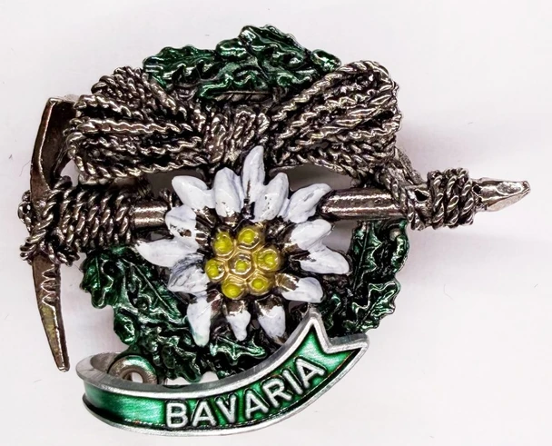 HP8487 Wreath, Edelweiss, Pick BAVARIA
