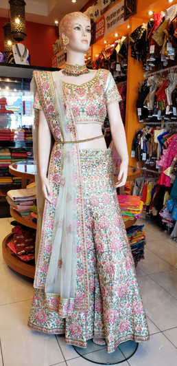 Anushka Lehenga (Sabya)