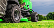 Lawn Tractor Seasonal Maintenance Schedule: Keep Your Mower Humming All Year Long!