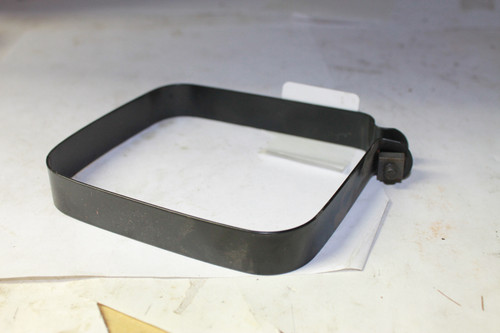 390406 STRAP, TANK A (USE 698459), fits vertical model 17, 19, 22, 25, and 28 L-Head engines Briggs & Stratton Engine Parts (BS-390406)