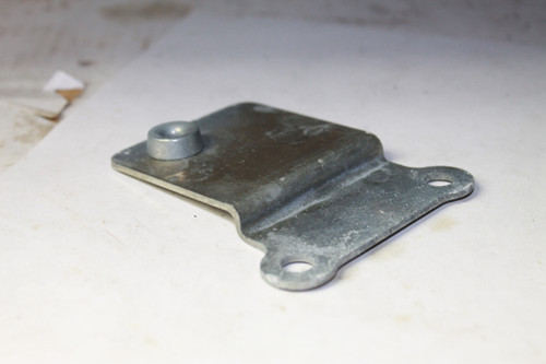 490492 Bracket-Rope Briggs & Stratton Engine Parts (BS-490492)