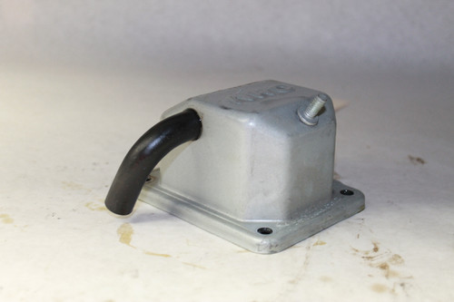 698042 COVER-ROCKER TAKEN OFF NEW ENGINE (BS-698042-D1)
