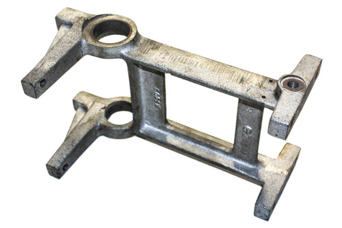 HD transaxle support RH (DIX-5073R)