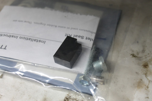 KIT, INLET SEAT (PRESSURE) COMMAND Kohler Engine Parts (KO-1252104S)