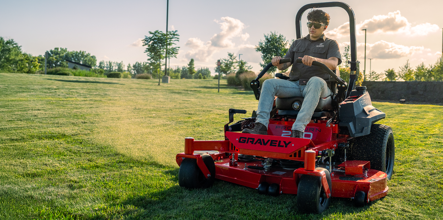 Top 3 Engine Options for Your Commercial Mower