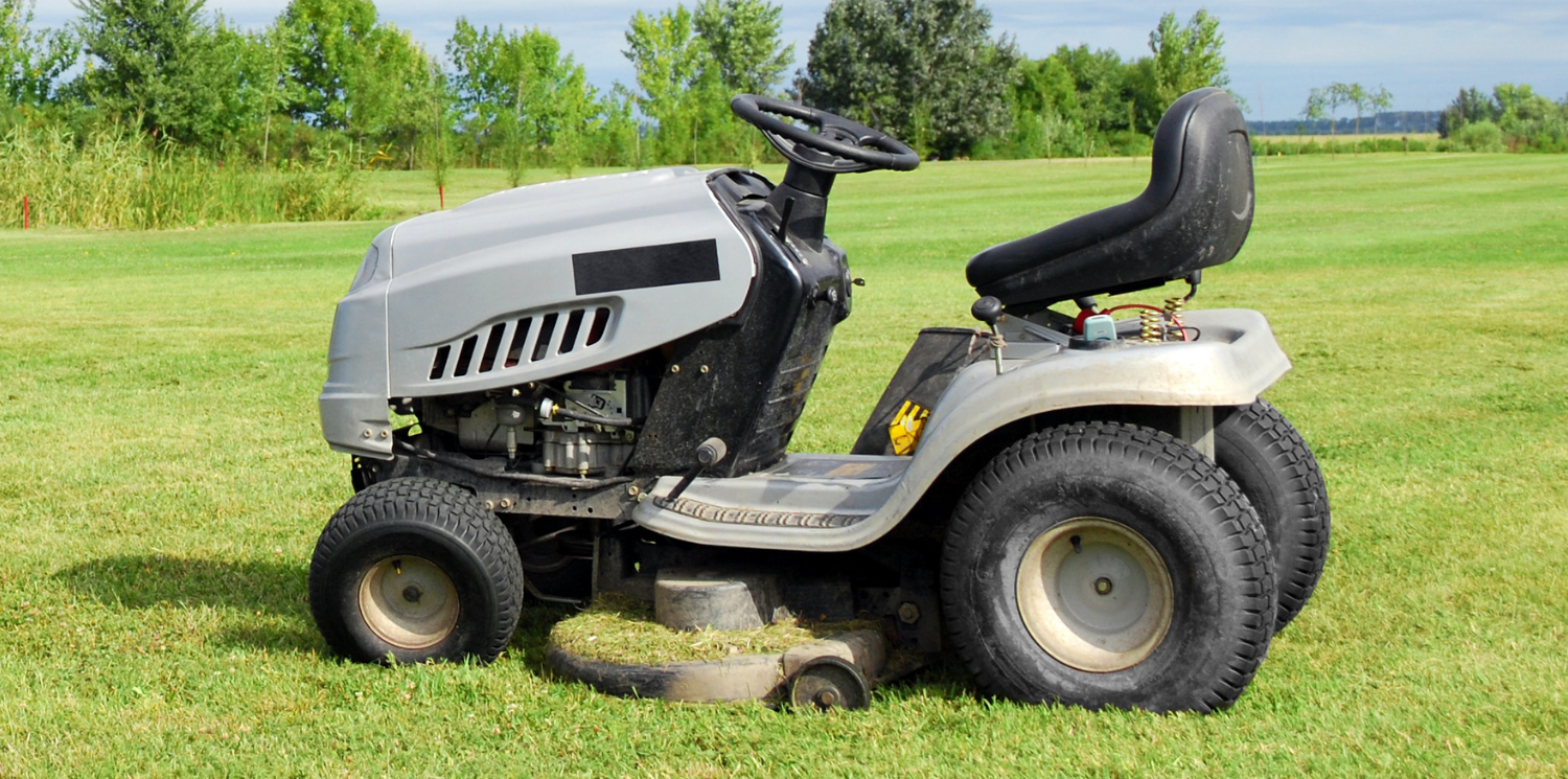 Top 5 Engine Options for Your Lawn Tractor