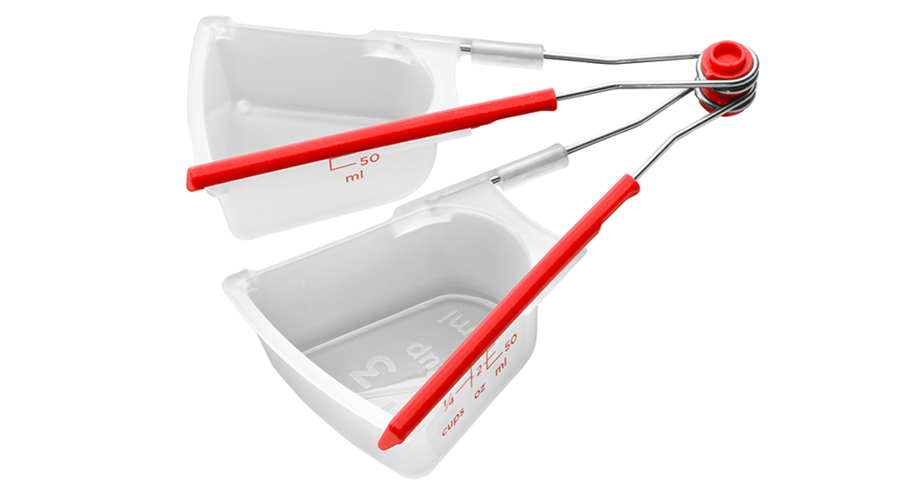 Levups- self-leveling measuring cups