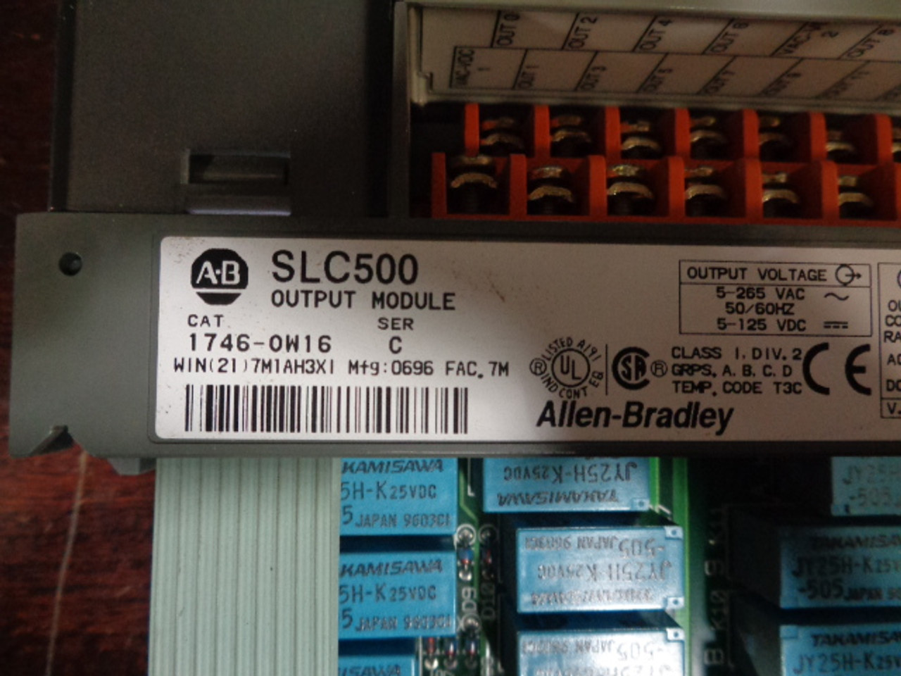 Allen Bradley 1746-0W16 Output Module Ser. C4