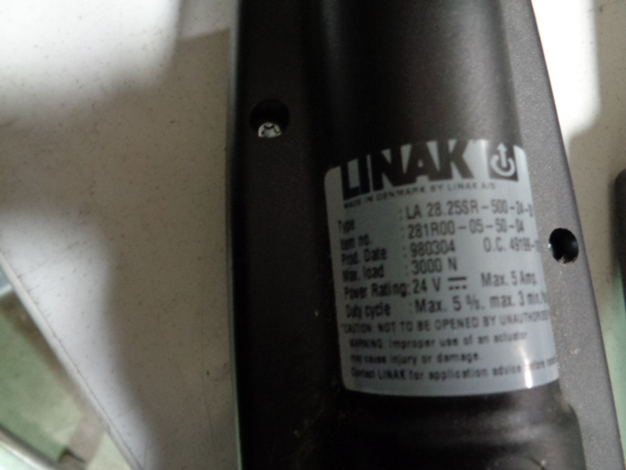 Linak  281R00-05-50-04 Conceptronics Actuator 3000N Max Load 24V 5 Amps Max1