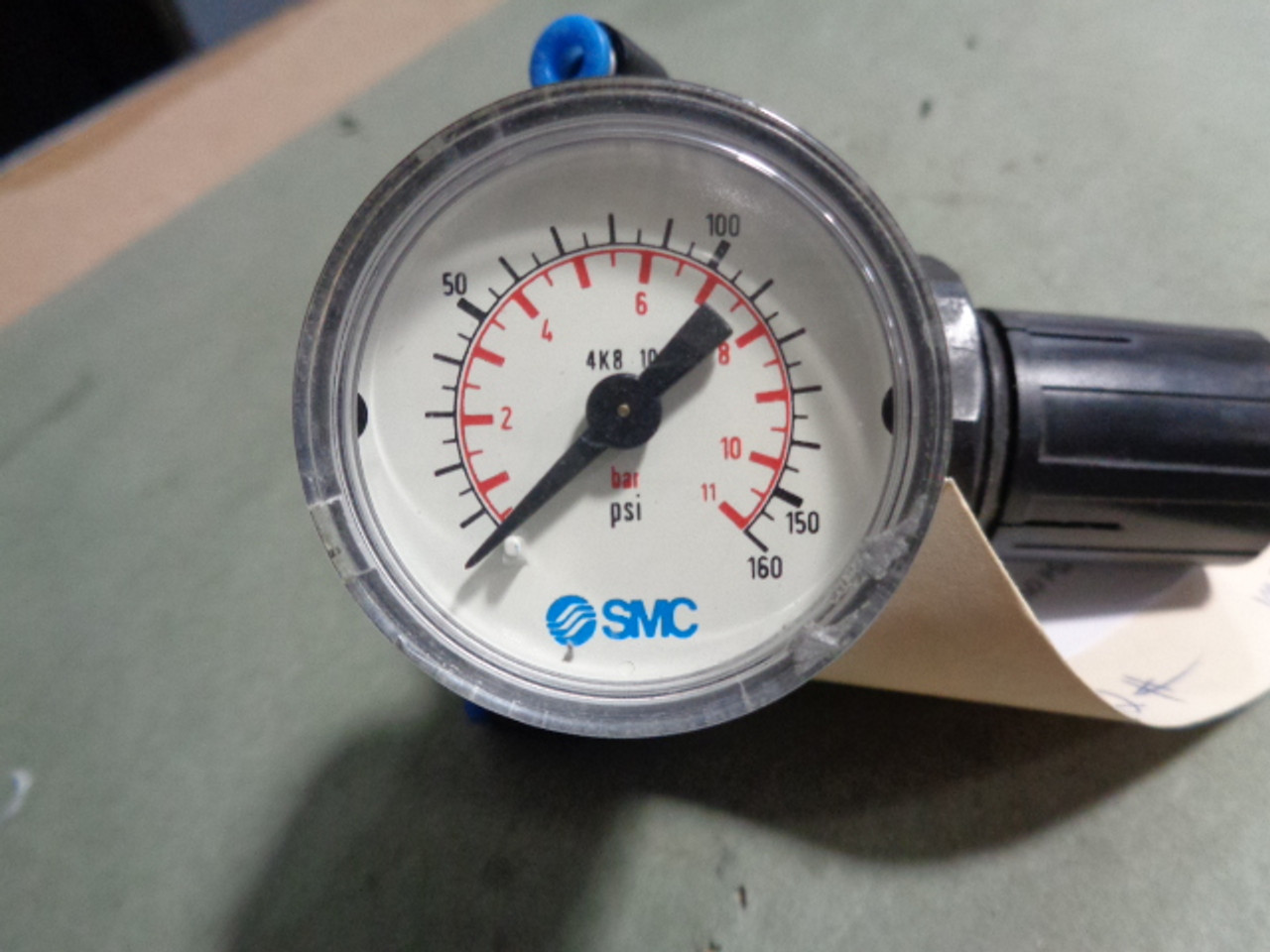 SMC AR2060-02 Air Regulator w/Guage 0-160 PSI 0-11 Bar1