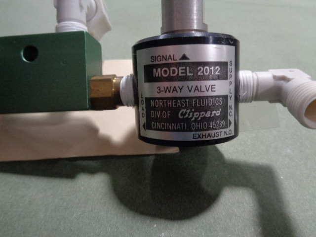 AirVac AVR038H Vacuum Transducer Pump w/Clippard 2012 3Way Valve