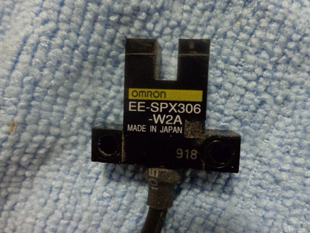 Omron EE-SPX306-W2A Sensor1