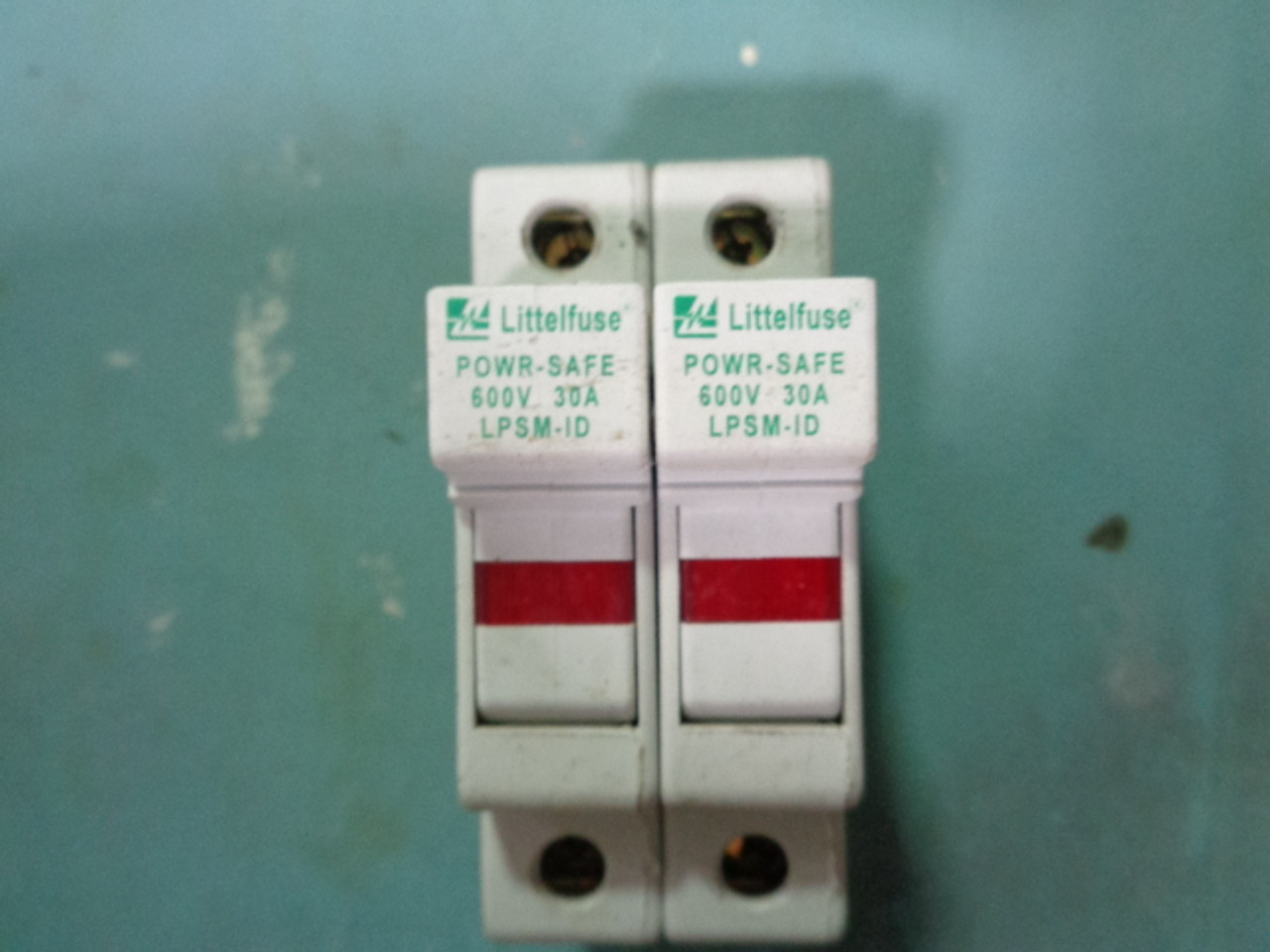 Littlefuse LPSM-ID Circuit Breaker3