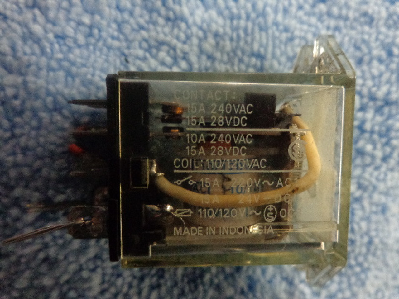 Omron LY1F Relay 24 VDC Coil1