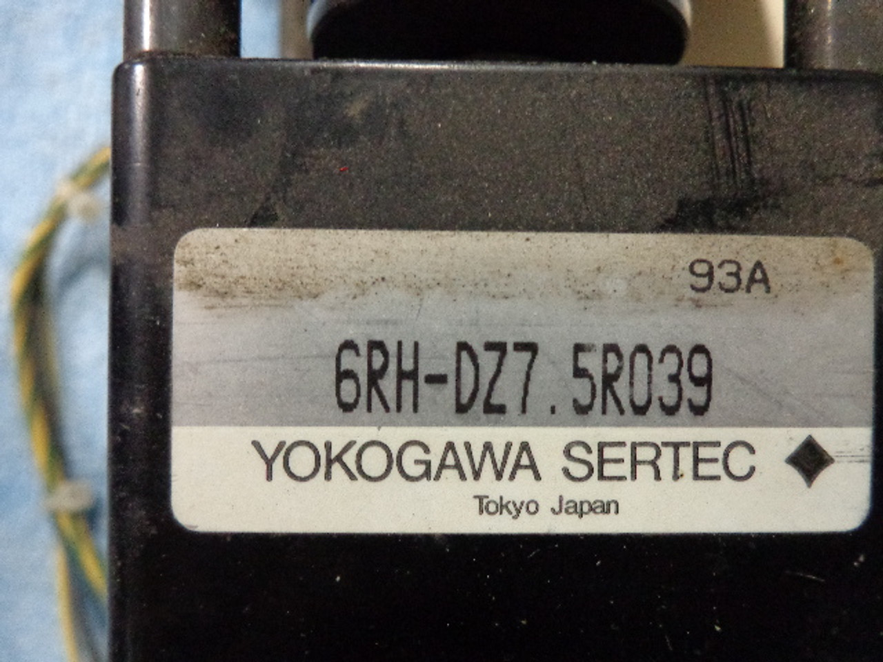 Yokogawa Sertec RM-H6A6ZMR039 Reversible Motor 6W 100V .25A 1200/1450RPM w/6RH-DZ7.5R039 Gear Reducer2