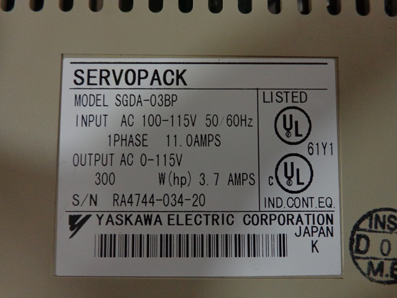 Yaskawa SGDA-03BP Servo Pack1