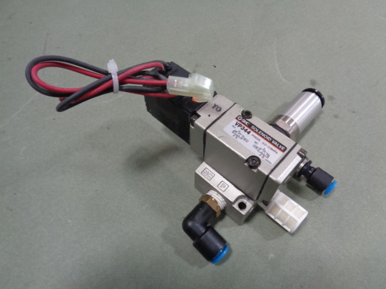 SMC VP344 SMC VP344 Solenoid Valve Assembly