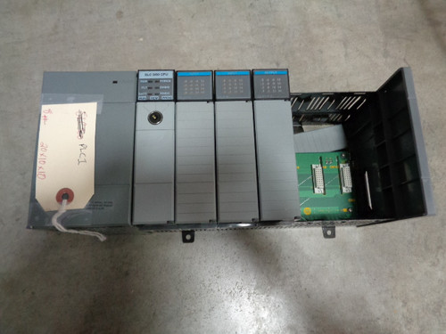Allen-Bradley PLC1 Programmable Contoller with 1746-A7 Rack, 1746-P2 Power Supply, 1747-L532 SLC 5/03 CPU, 1746-IB16 Input Module, 1746-IB16 Input Module, 1746-OB16 Output Module
