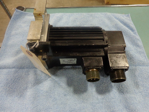 Yaskawa USASEM-05FJ12 AC Servo Motor