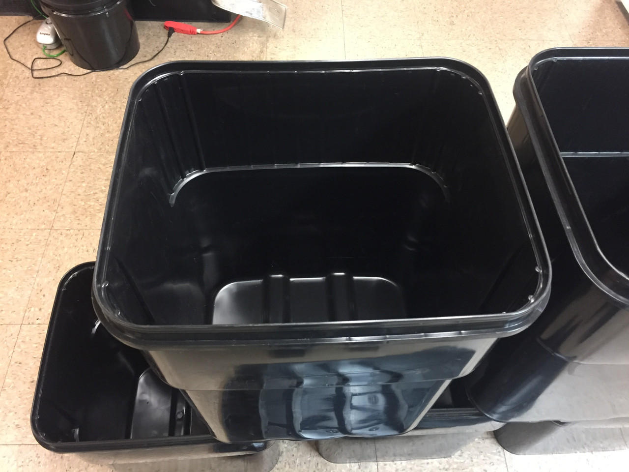 1 gal. Tall EZStor Bucket Pail and lid, 12 Pack, Included Reclosable Lids