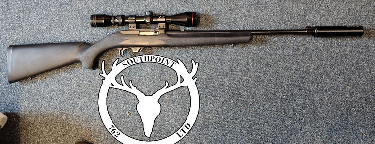 Ruger  10/22  .22 LR Semi Auto Complete package