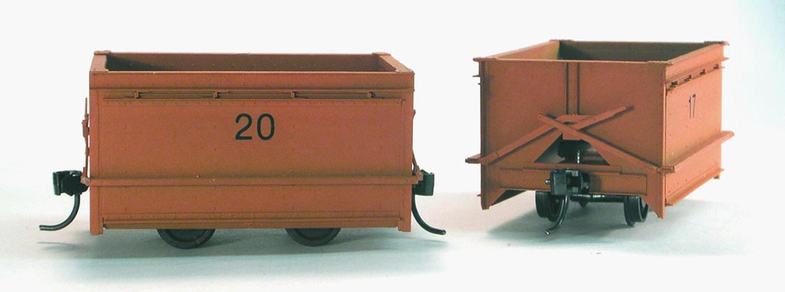 24″ GAUGE KOPPEL 4 WHEEL 3 1/2 YARD GABLE BOTTOM DUMP CAR (2) San Juan Details 24″ GAUGE KOPPEL 4 WHEEL 3 1/2 YARD GABLE BOTTOM DUMP CAR (2) San Juan Details