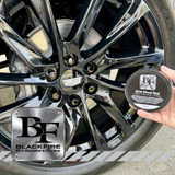 BLACKFIRE SiO2 Wheel Seal buffs away to revel a clean, hydrophobic finish.