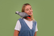 How To Tell A Parrot Likes A Human