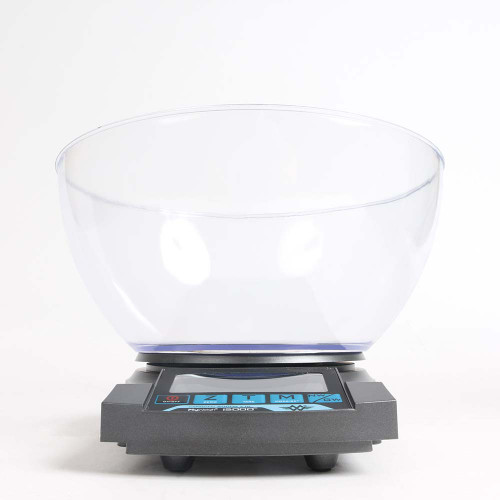 avian_scales_and_bowl_834410_3__29277