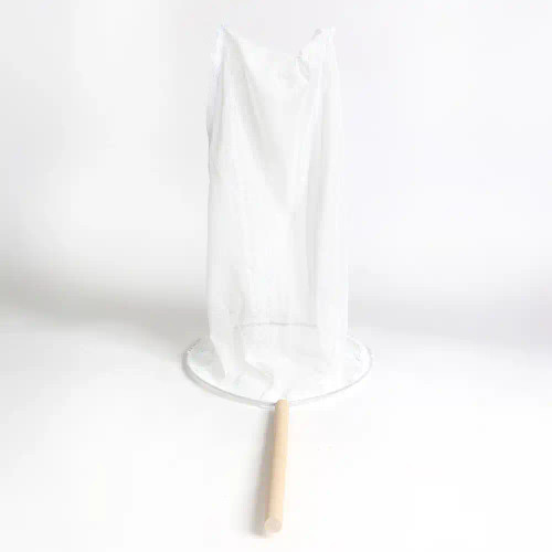 Large Value 30cm Wide Bird Net with 30cm Wooden Handle 1