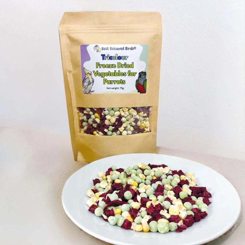 Best Behaved Birds Tricolour Freeze Dried Vegetables Parrot Food 75g 1