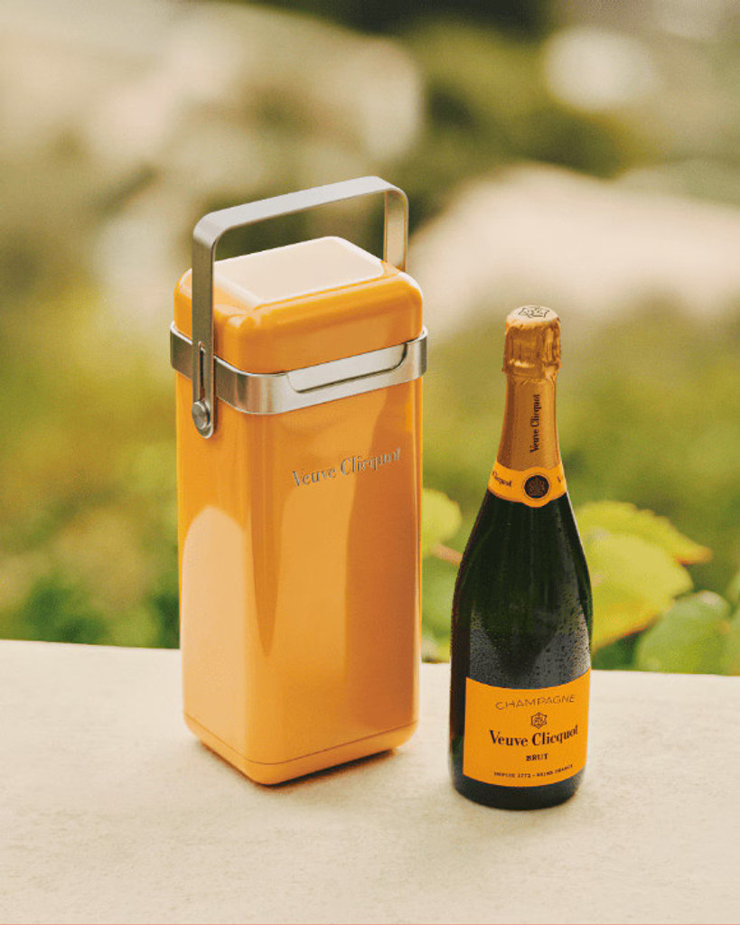 Veuve Clicquot Yellow Label in Cooler