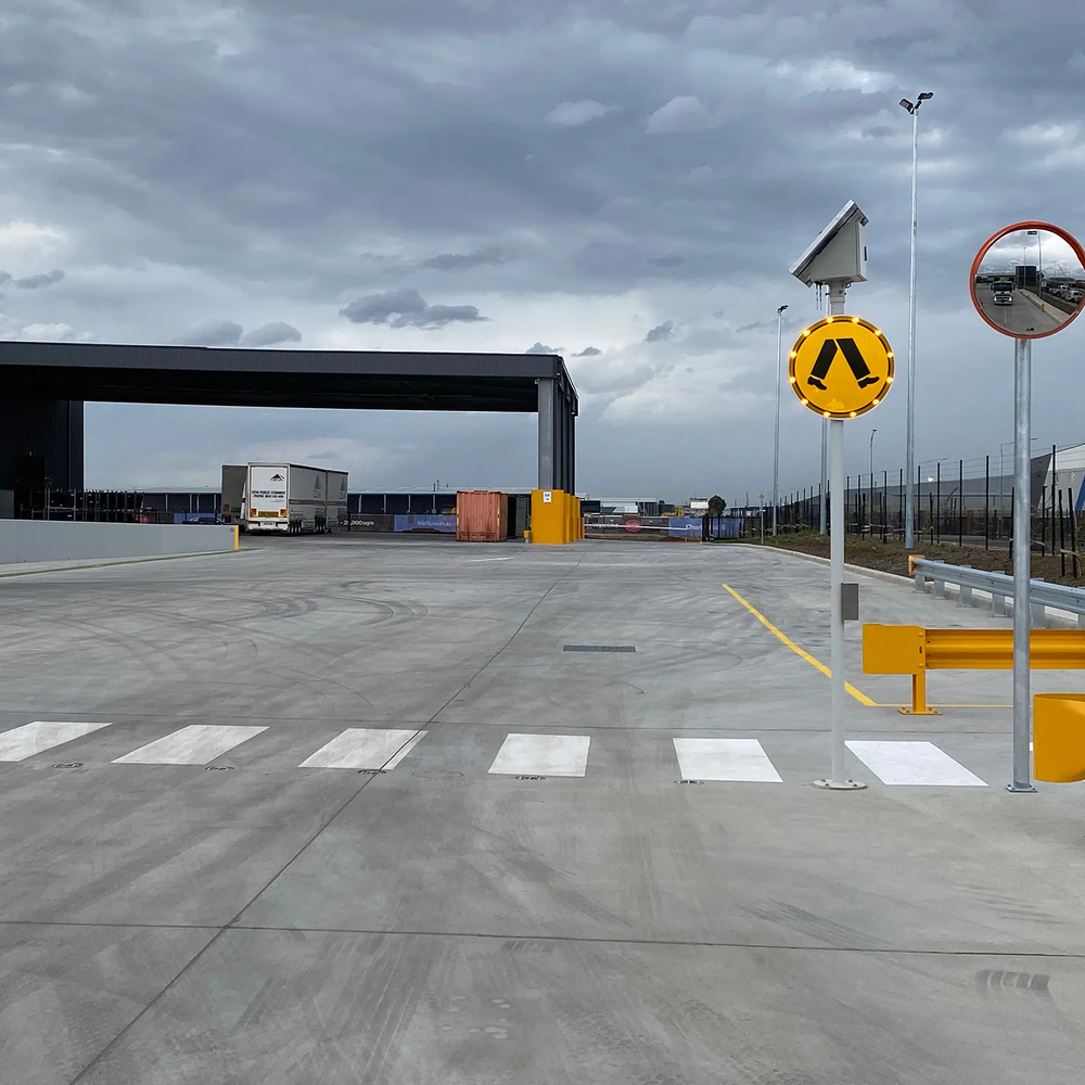 How Can Solar Pedestrian Warning Signs Protect Pedestrians in High-Traffic Zones?