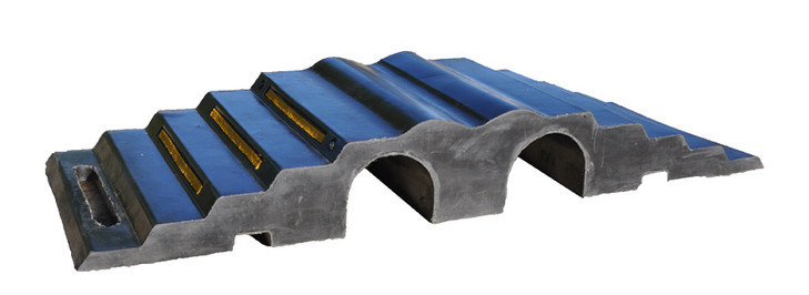 HB850 hose bridge