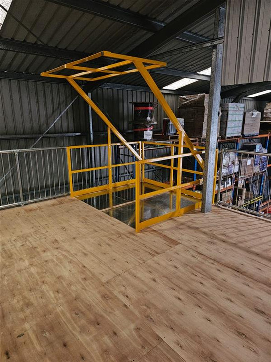 Single Pallet Gate - 1925mmW x 1900mmD x 2300mmH
