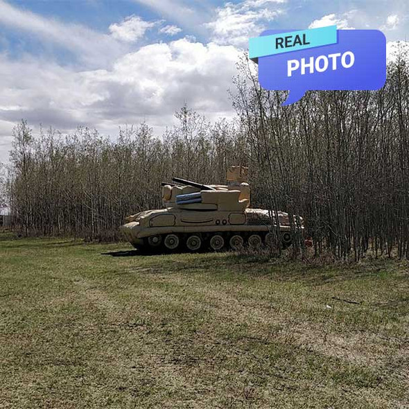 B2S6/2S6M Tunguska 2K22 SA-19 Grison inflatable tank decoy - Rear View