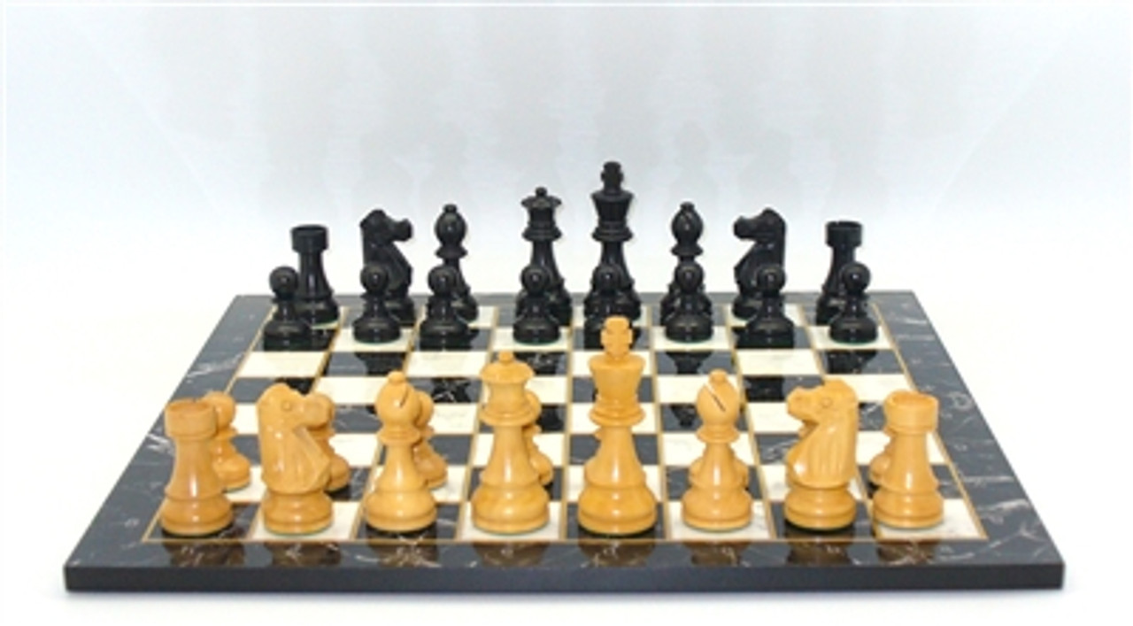 the black chess pieces in French