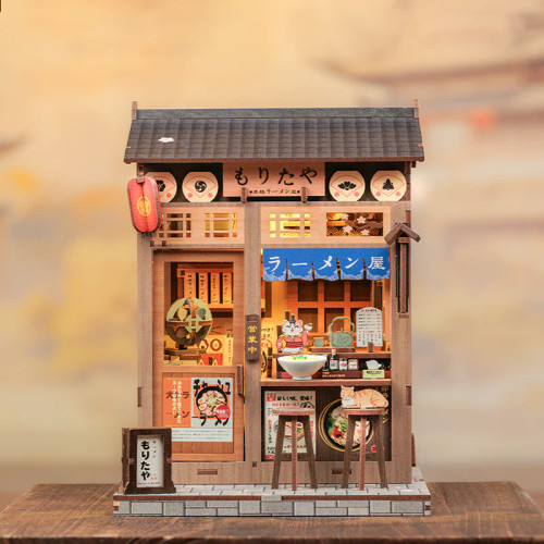 Completed model of a ramen shop