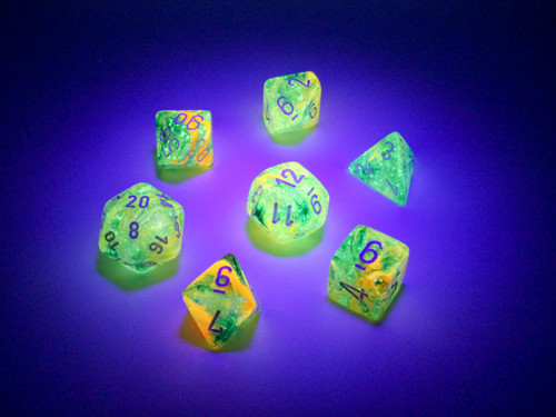 Nebula Luminary Spring/White Dice Set (On Order) (Sold Out - Restock Notification Only)