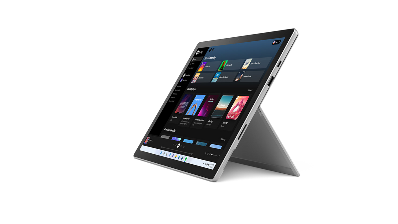 Microsoft Surface Pro 7+ i7-1135G7 @ 2.40GHz 16GB RAM 256GB SSD w/ Black Keyboard WIN 11 PRO