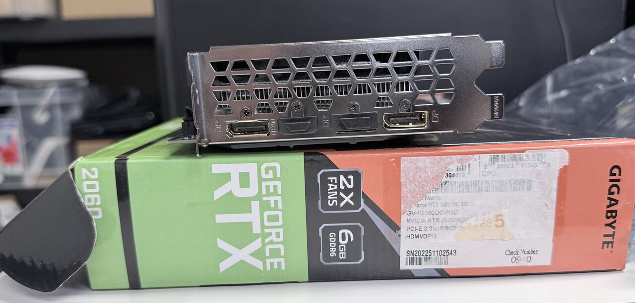 Gigabyte GeForce RTX 2060 OC 6GB GDDR6 GV‑N2060OC‑6GD PCIe Gaming Graphics Card