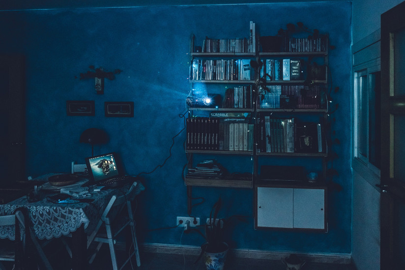 Why Ultra Short Throw Projectors Are Perfect For Small Rooms - Audio & Video