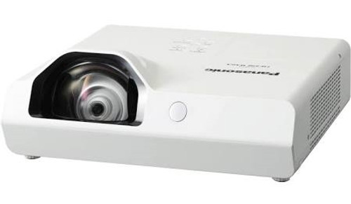 Panasonic PT TW370U WXGA 720p 3LCD Projector with Speaker