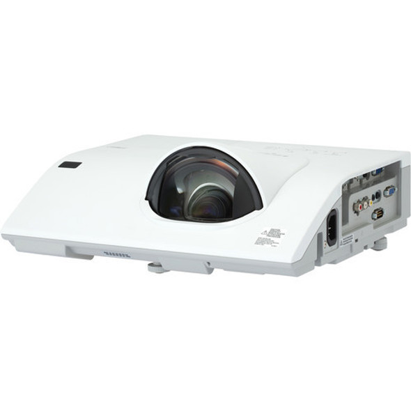 Hitachi CPBX301WN XGA 3LCD Projector with Speaker