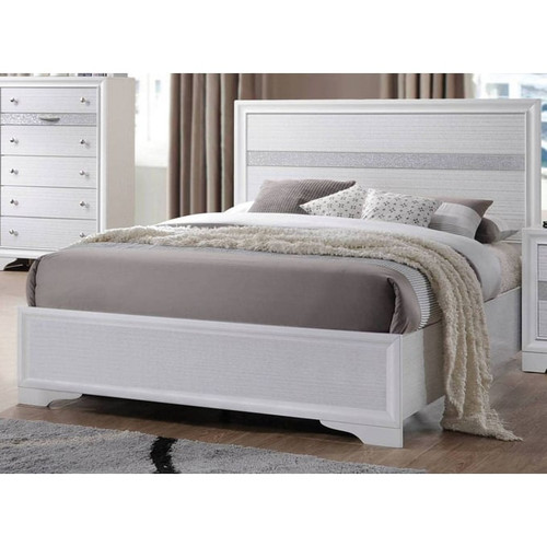 Acme Furniture Naima White Beds