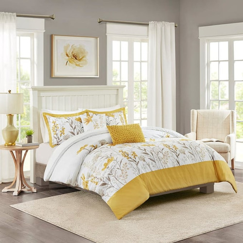 Olliix Harbor House Meadow Yellow Sateen Printed 5pc Comforter Sets